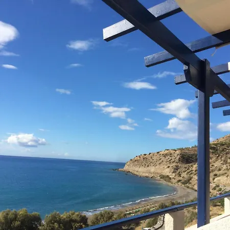 Big Blue Aparthotel 3*